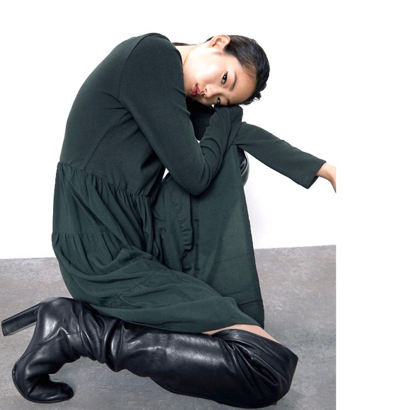 NWT Zara 100% Cotton Gray Green Ruffled Dress - Picture 2 of 7